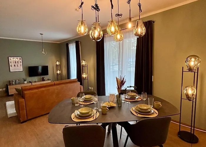 Zentral Und Stilvoll Nahe Kurpark Und Bali Therme Bad Oeynhausen